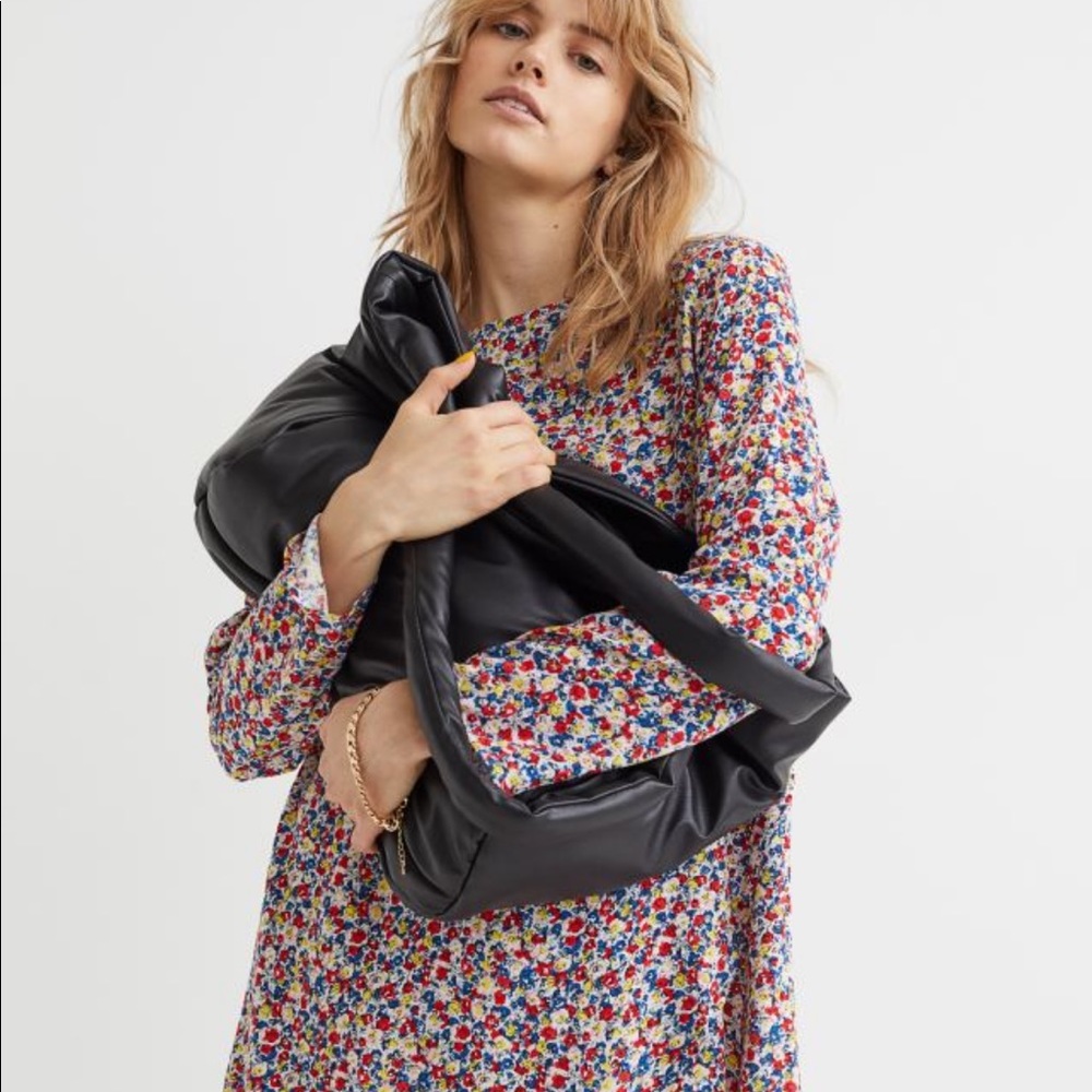 H&M. patterned short dress - Picture 2 of 11